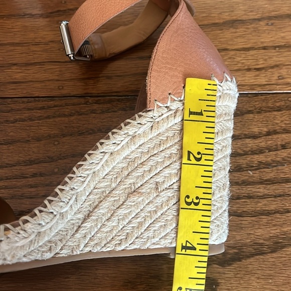 Dolce Vita Women's Noor Wedge Sandal Size 8.5 - Picture 9 of 9